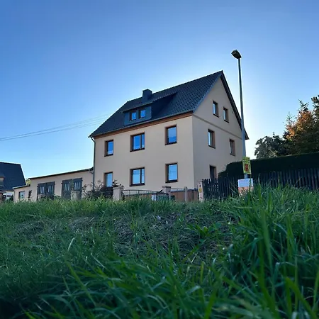 Schlossblick Und Komfort In Stolpen, Cleaning Included 아파트 스톨펜