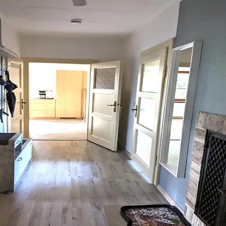 Schlossblick Und Komfort In Stolpen, Cleaning Included 아파트 스톨펜