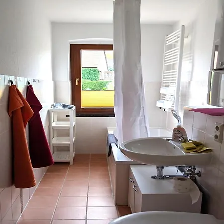 아파트 Schlossblick Und Komfort In Stolpen, Cleaning Included